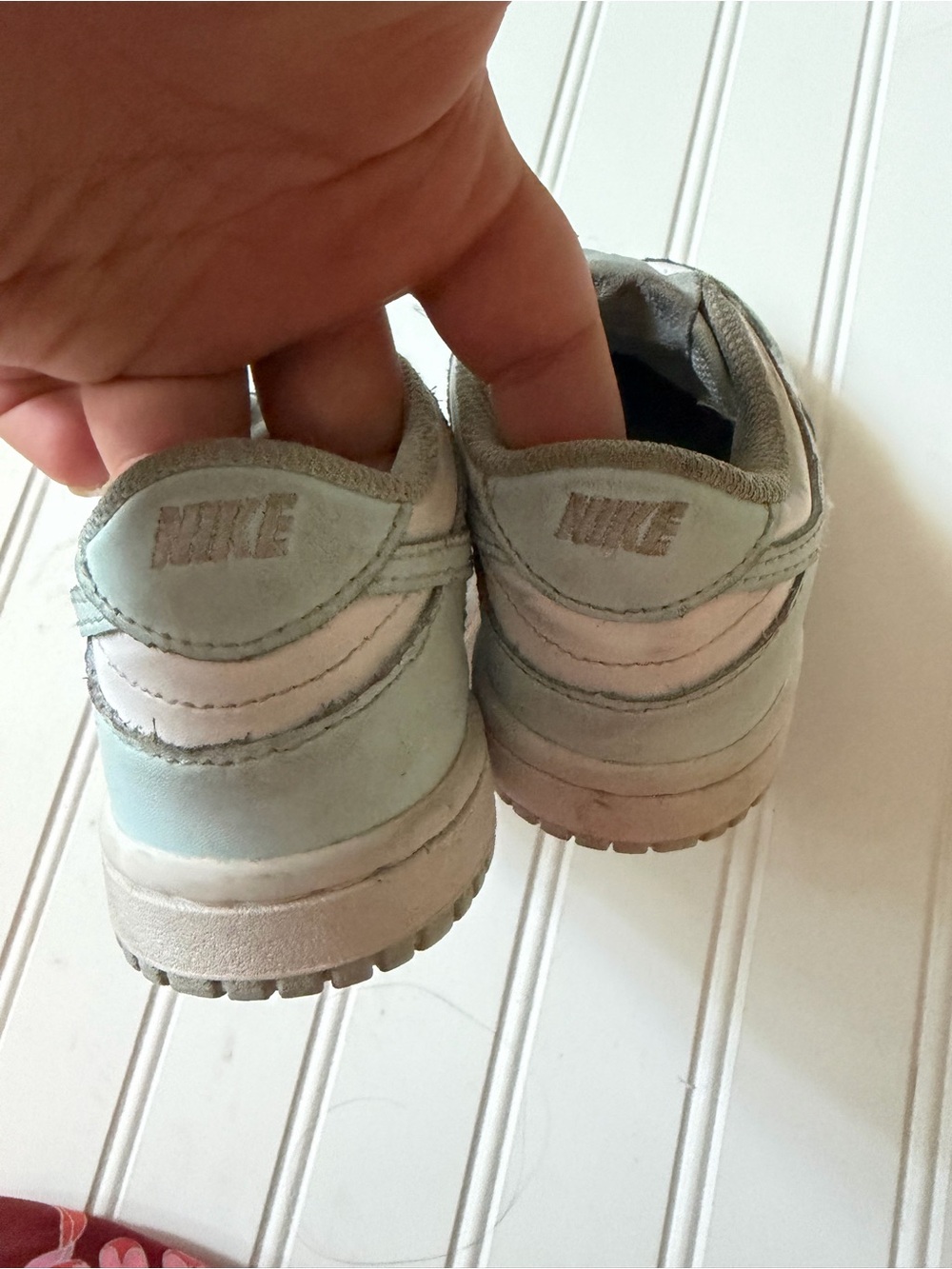 Nike Kids Mint Green and White Low-Top Sneakers - Picture 4 of 6